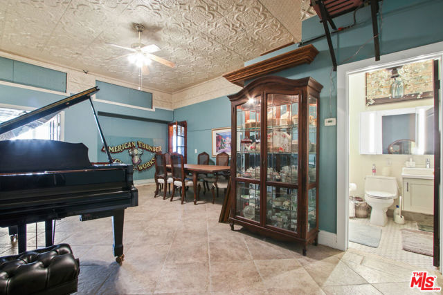 1644 W Wilmington Boulevard, Wilmington CA: https://media.crmls.org/mediaz/e3d69beb-6519-48e5-8575-0fd320dee3b2.jpg