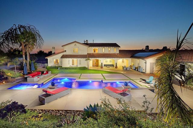 Detail Gallery Image 3 of 50 For 5617 Hidden Grove Way, Bonsall,  CA 92003 - 4 Beds | 3/1 Baths