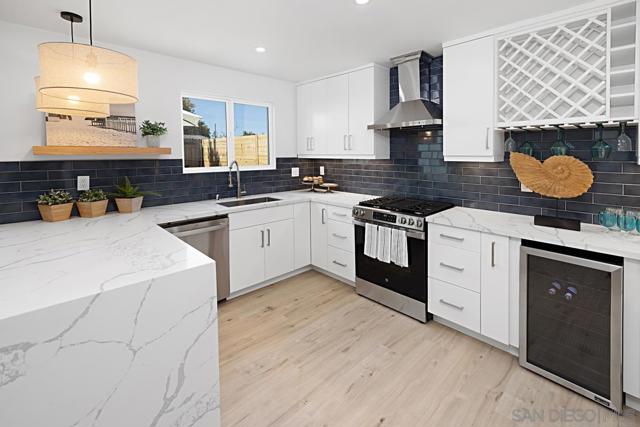 4822 Kesling Court, San Diego CA: https://media.crmls.org/mediaz/e3d8b97e-4420-4f1f-9dba-8851f3ba5220.jpg