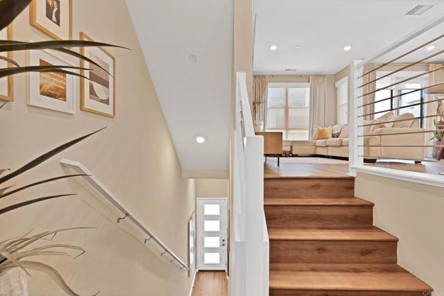 Image 3 of 61 For 2816 Via Alta Place