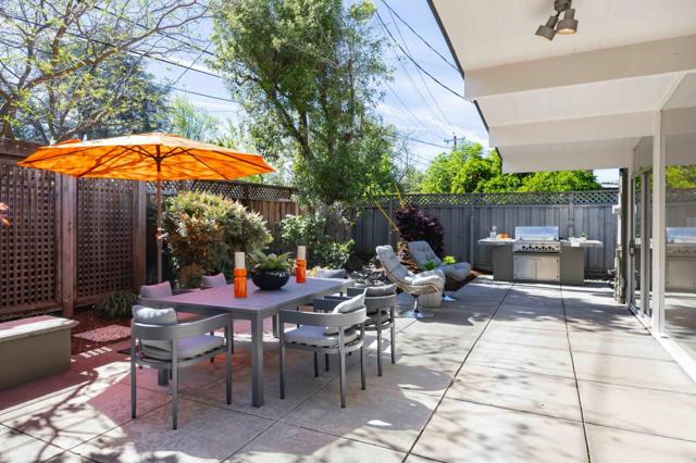 868 Somerset Drive, Sunnyvale CA: https://media.crmls.org/mediaz/e3dabfaf-814d-45cf-ab11-3219f35637b1.jpg