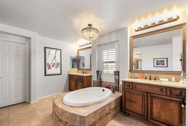 Detail Gallery Image 30 of 51 For 31912 via Santa Elena, Winchester,  CA 92596 - 5 Beds | 4 Baths