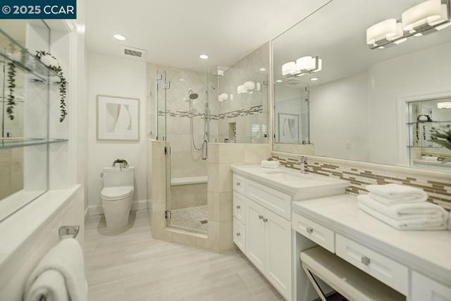 2607 Saklan Indian Dr, Walnut Creek CA: https://media.crmls.org/mediaz/e3db973a-75f5-45c9-97eb-572f558841c4.jpg