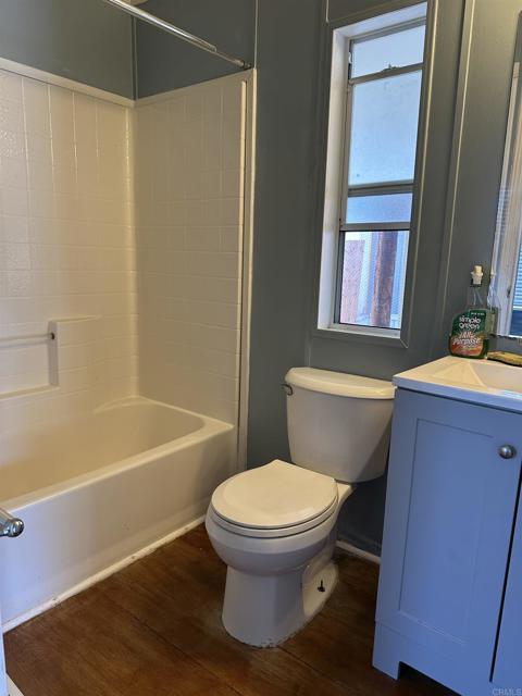 86 Corso Di Italia, Chula Vista CA: https://media.crmls.org/mediaz/e3dbcae7-eac4-4a4e-819a-cccb10ec551b.jpg