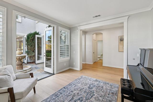 Detail Gallery Image 14 of 36 For 11493 Nantucket Pkwy, San Diego,  CA 92130 - 4 Beds | 4/1 Baths