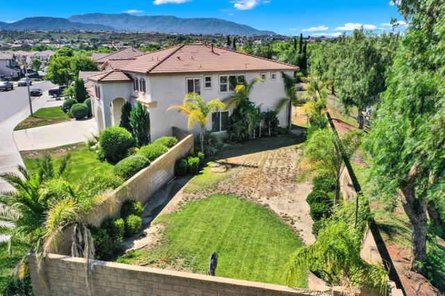 43883 Brookhaven Court, Temecula CA: https://media.crmls.org/mediaz/e3dcd3f1-8489-4d72-9fc9-286c47a12ed2.jpg