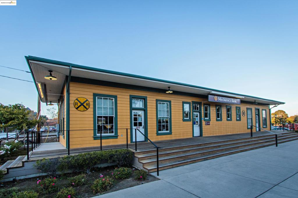 MLS #41116227 image #31