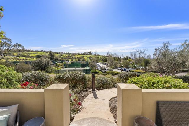 Detail Gallery Image 4 of 15 For 8291 Santaluz Village Grn N, San Diego,  CA 92127 - 3 Beds | 3 Baths