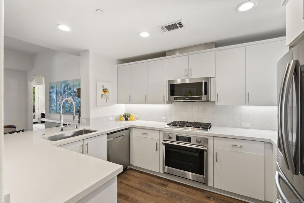3275 5th Ave - photo 6