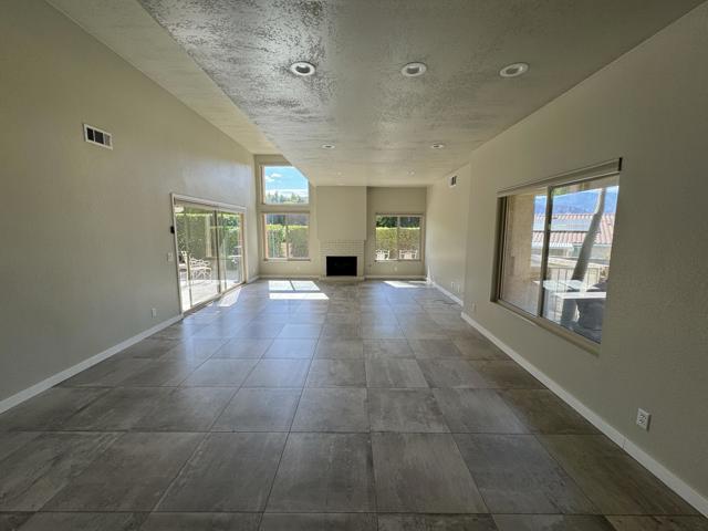 Image 10 of 15 For 41737 Armanac Court