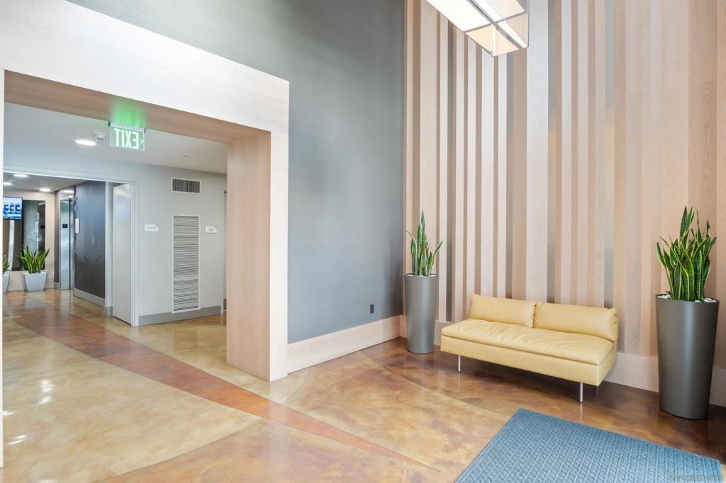 MLS #250033334SD img 35