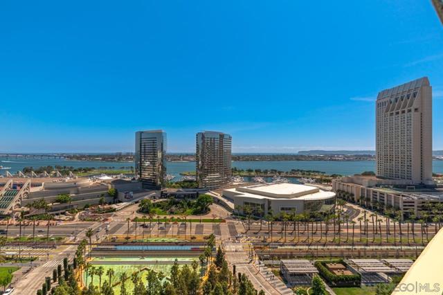 510 1st Ave, San Diego CA: https://media.crmls.org/mediaz/e3e3a9b1-11da-4feb-947a-590926cb3b08.jpg