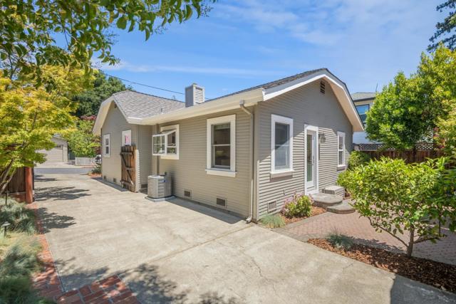 129 Olive Street, Los Gatos CA: https://media.crmls.org/mediaz/e3e427dc-4837-4375-b3ca-0da240bbc4e3.jpg