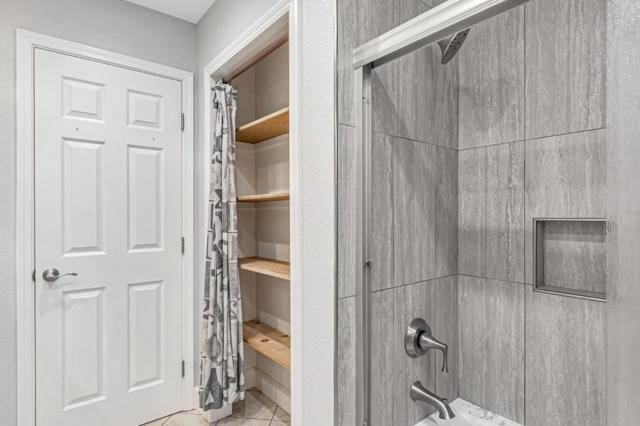 580 N Bayview Avenue, Sunnyvale CA: https://media.crmls.org/mediaz/e3e4ebab-b43b-4668-8a71-0469a9447d4e.jpg