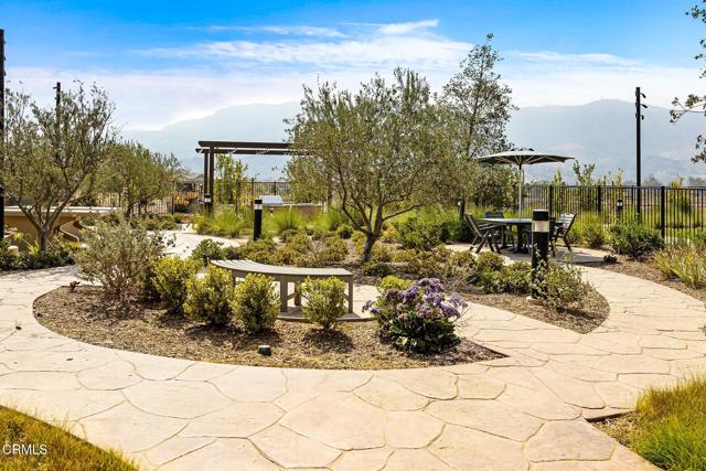 508 Autumn Path Lane, Santa Paula CA: https://media.crmls.org/mediaz/e3e5dee7-1d0e-4e1a-ac42-7e999e381f4d.jpg