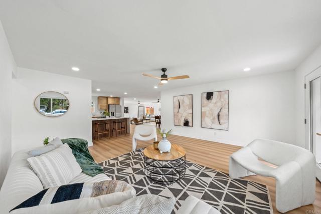 Detail Gallery Image 2 of 32 For 508 Village View Pl, Fallbrook,  CA 92028 - 3 Beds | 2 Baths