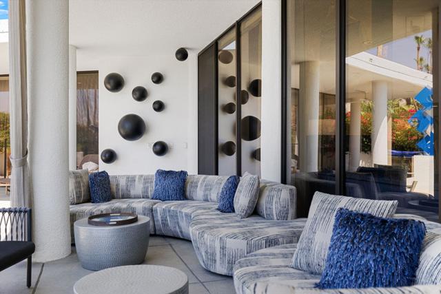 21 Clancy Lane Estates, Rancho Mirage CA: https://media.crmls.org/mediaz/e3e87435-7a86-4dca-8975-79a8ea5b2941.jpg