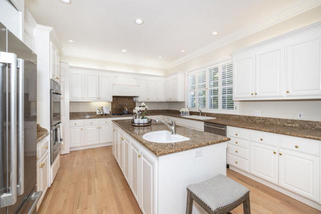 1536 Bernal Avenue, Burlingame CA: https://media.crmls.org/mediaz/e3e9fd35-0856-4819-a002-83143a1d6024.jpg