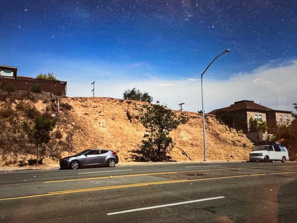 2746 Market - photo 3