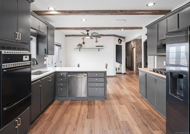 13210 Medallion Ln, Lakeside CA: https://media.crmls.org/mediaz/e3eb7ceb-880c-4953-9a9c-ac2e5136c569.jpg