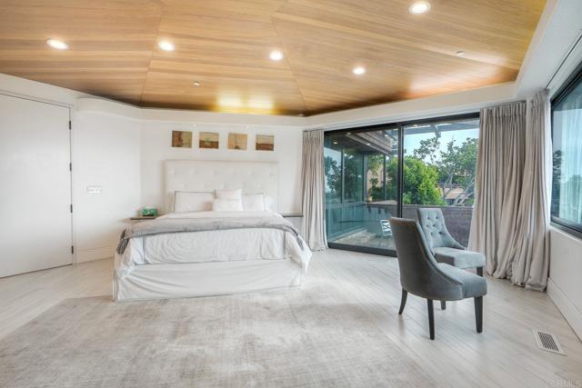 Detail Gallery Image 16 of 25 For 300 9th St., Del Mar,  CA 92014 - 3 Beds | 3 Baths