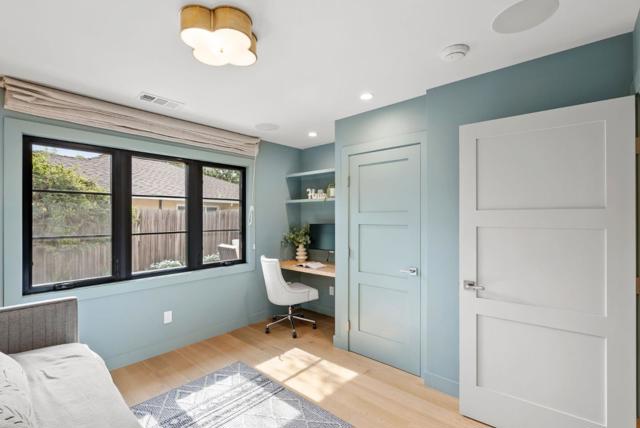 1863 Edgewood Drive, Palo Alto CA: https://media.crmls.org/mediaz/e3ecaf2f-035d-472a-aba9-df1128e8717b.jpg