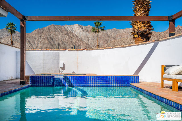 52740 Avenida Alvarado, La Quinta