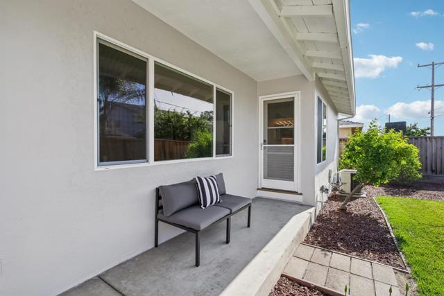 1549 Portola Drive, Milpitas CA: https://media.crmls.org/mediaz/e3ee78e0-f31c-418a-9107-e1272fbdfa7c.jpg