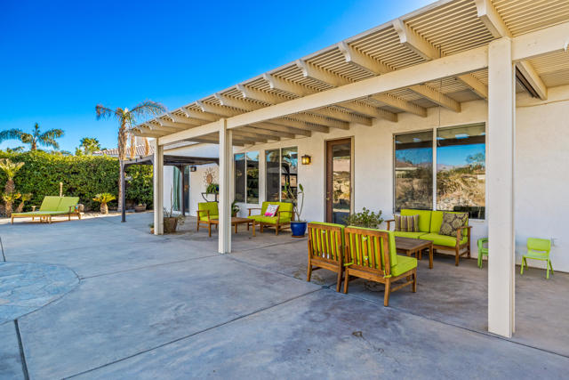 79704 Castille Drive, La Quinta CA: https://media.crmls.org/mediaz/e3eeade4-1337-443e-9ab4-feba9fe91611.jpg