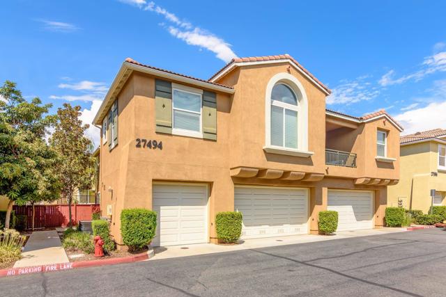 Detail Gallery Image 2 of 41 For 27494 Hazelhurst St #2,  Murrieta,  CA 92562 - 3 Beds | 2/1 Baths