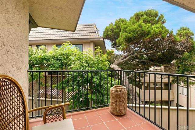 Image 22 of 25 For 190 Del Mar Shores Ter  50