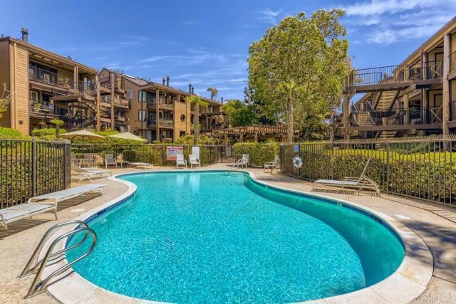 4014 Aguila Street, Carlsbad CA: https://media.crmls.org/mediaz/e3f0147a-fc41-43b5-8864-5780e07431e5.jpg