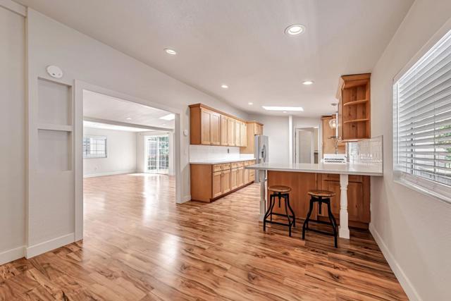 125 N Mary Avenue, Sunnyvale CA: https://media.crmls.org/mediaz/e3f0b4c3-1b60-49f2-8dfb-5ca19b8a387c.jpg