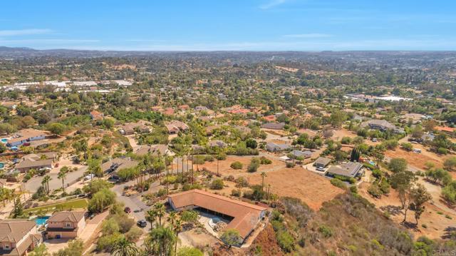0 Camino Culebra, Vista CA: https://media.crmls.org/mediaz/e3f1444d-79cb-4d83-8d93-166bce4c6651.jpg
