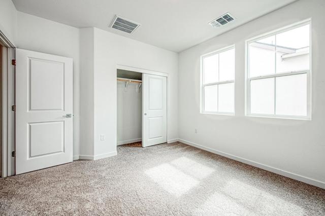 3006 Minaret Way, Marina CA: https://media.crmls.org/mediaz/e3f14564-5dc5-41a4-83e5-856685c61fd9.jpg