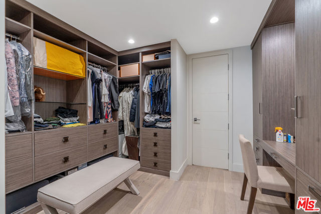 2 Bed Home for Sale in Beverly Hills, California