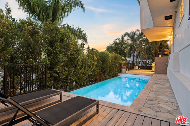 4 Bed Home for Sale in Los Angeles, California