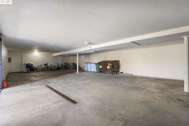 1929 California, Berkeley CA: https://media.crmls.org/mediaz/e3f383e3-692f-426f-9966-5eff9a4976d2.jpg