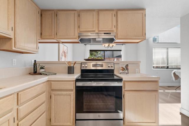 355 Village Creek Road, Aptos CA: https://media.crmls.org/mediaz/e3f47215-62c8-422a-847a-eefa07688fd3.jpg