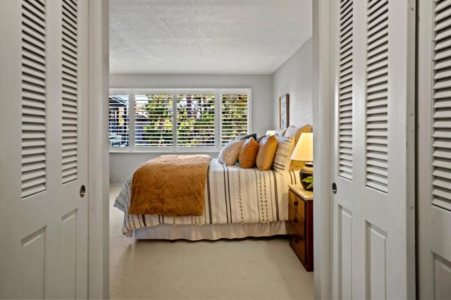 125 Del Mesa Carmel, Carmel CA: https://media.crmls.org/mediaz/e3f4812c-88f4-4ed8-8918-64b4748e5f7c.jpg