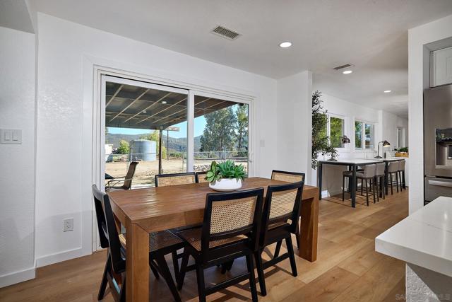 6185 Alpine Blvd, Alpine CA: https://media.crmls.org/mediaz/e3f5e5a5-9f39-46fa-aecd-7967f6ac6fd8.jpg