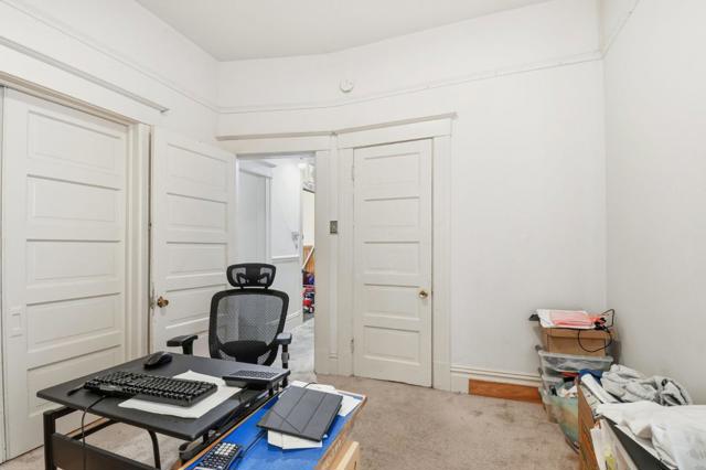 21182122 Mason Street, San Francisco CA: https://media.crmls.org/mediaz/e3f5f4e4-7fae-4b19-8faa-80b2b512d0d3.jpg