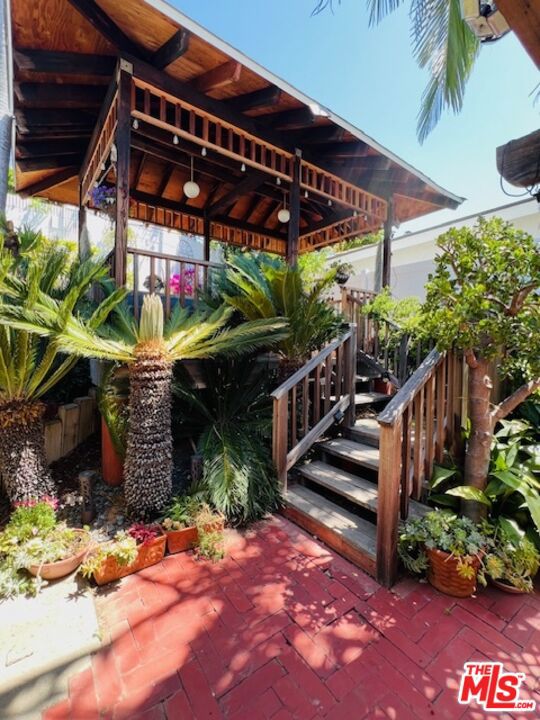 1320 Marlei Road, La Habra CA: https://media.crmls.org/mediaz/e3f6988a-7710-460b-9078-e5ee4f99bc41.jpg