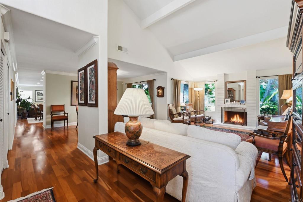 1066 Guildford Court - photo 8