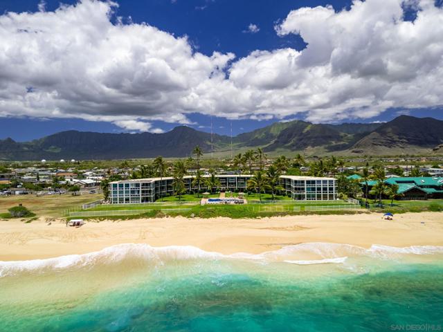 87 561 Farrington Hwy,  CA: https://media.crmls.org/mediaz/e3f8afcf-9242-46f2-b093-9b60071ad693.jpg