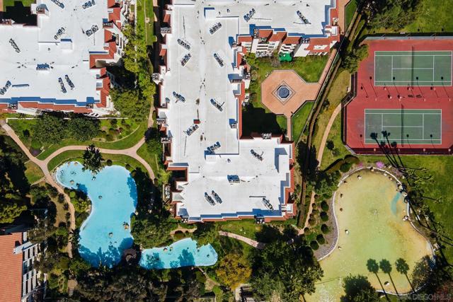 5865 FRIARS RD, San Diego CA: https://media.crmls.org/mediaz/e3f8d666-8c4a-48f9-9db6-ace053ec3f08.jpg