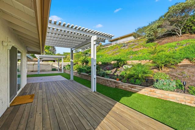 Detail Gallery Image 24 of 25 For 17765 Corte Erizo, San Diego,  CA 92128 - 3 Beds | 2 Baths