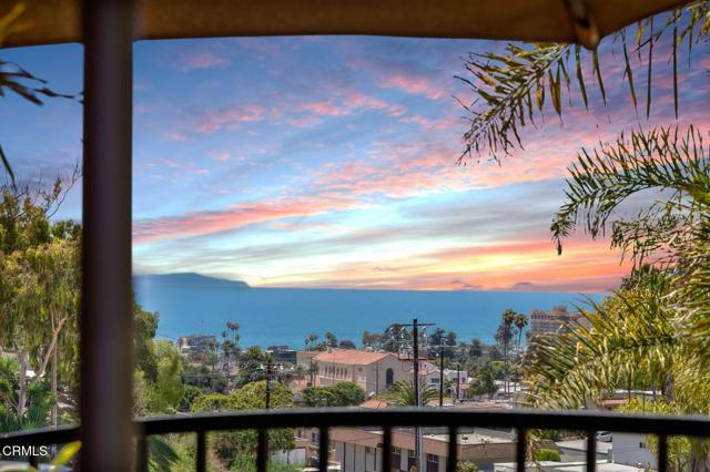 300 N Kalorama Street, Ventura CA: https://media.crmls.org/mediaz/e3fc33b3-5bab-4fae-b4b7-222ba4a290b8.jpg