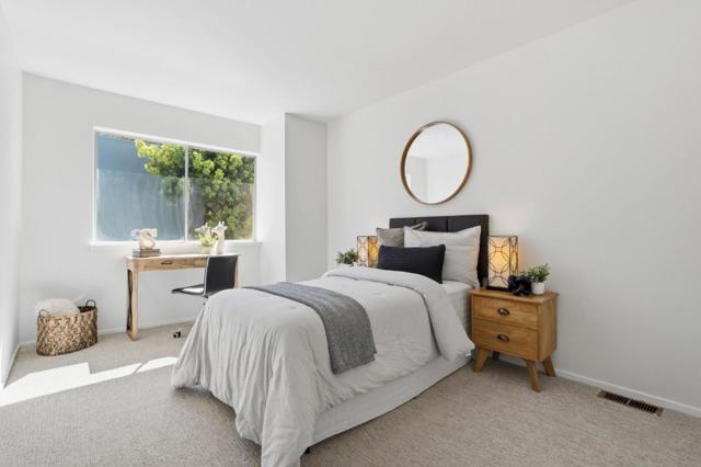 315 Carlos Avenue, Redwood City CA: https://media.crmls.org/mediaz/e3fc42e5-56d3-47dd-86e8-d730d9dacda2.jpg