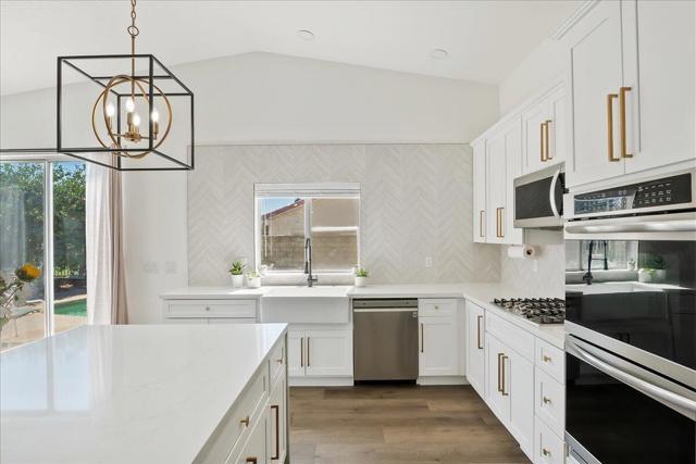 82210 Vandenberg Drive, Indio CA: https://media.crmls.org/mediaz/e3fd5b70-9ec6-4513-8271-75ca37bd74a6.jpg